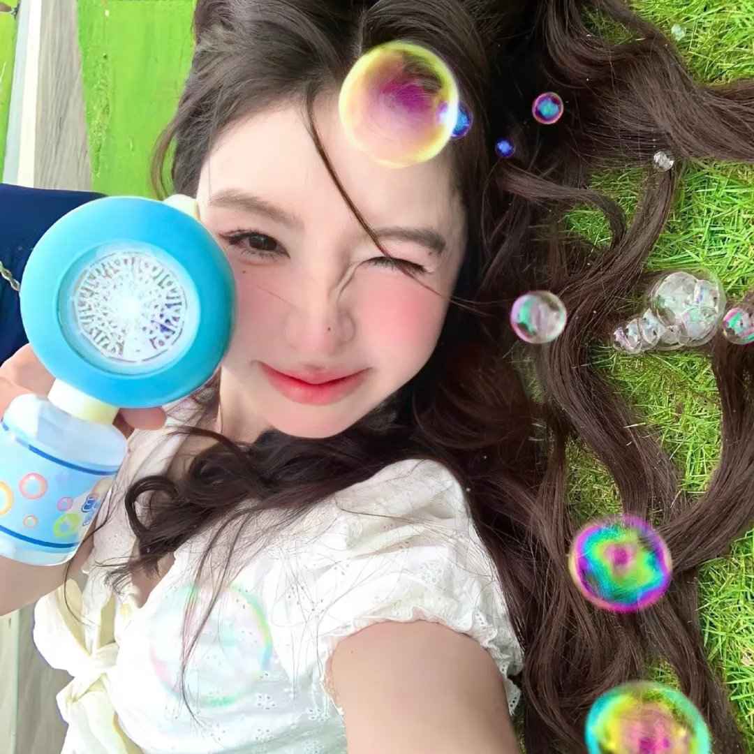 叽哩咕与女巫
